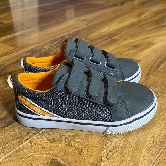 Falls Creek Other - Velcro boy shoes size 9 Toddler